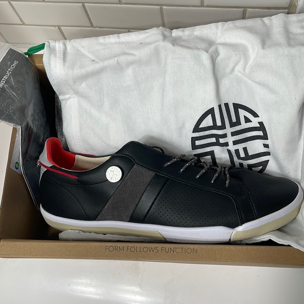 PLAE Mulberry Black mens shoes size 11.5 new never worn